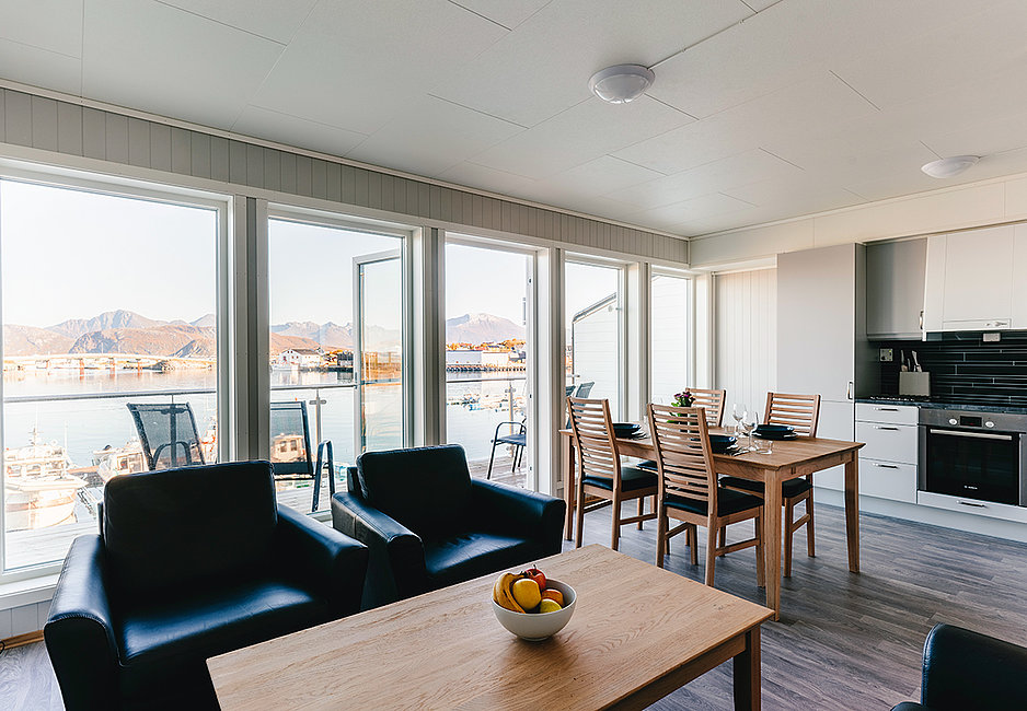 Wohnraum eines Apartments mit 2 Schlafzimmern in Sommarøy.