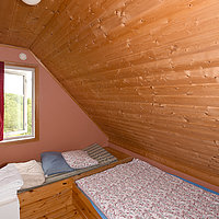 Haus 6 in Finnkroken besitzt 4 Schlafzimmer mit je 2 Einzelbetten.
