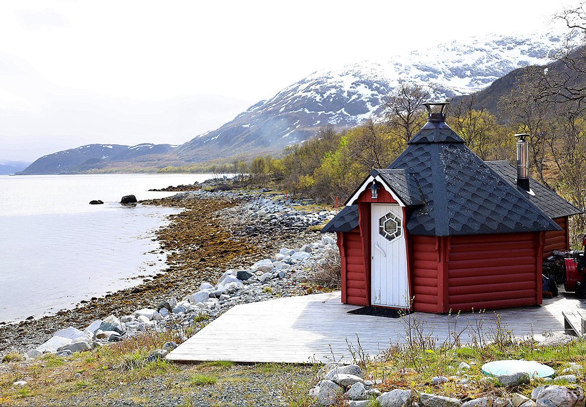 Hav og Fjell bietet eine gemütliche Grillhütte an.