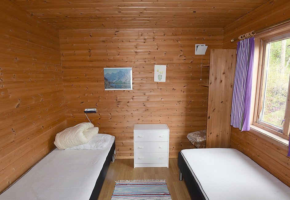 Schlafzimmer Nr. 1 im Erdgeschoss mit 2 Einzelbetten.
